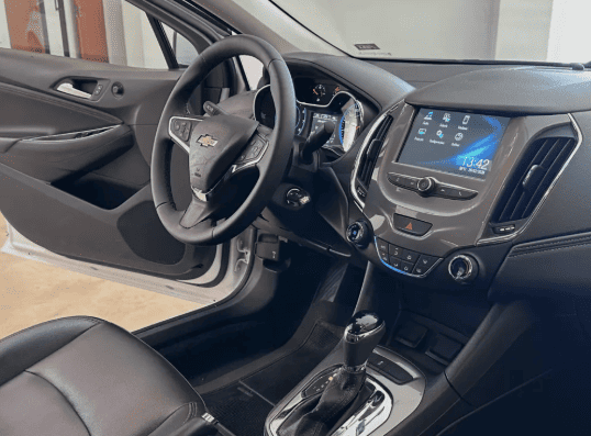 INTERIOR CRUZE TURBO 1.4