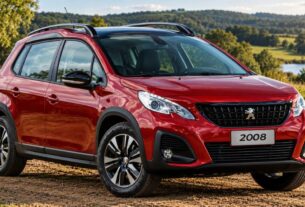 PEUGEOT 2008